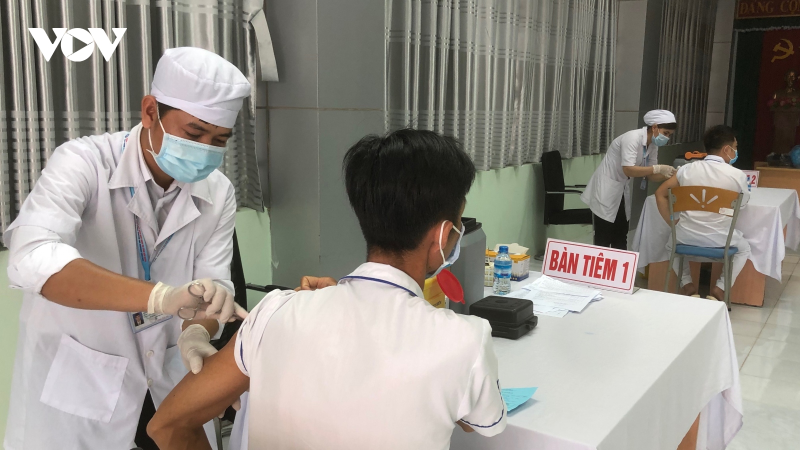 Đồng Tháp, Hậu Giang bắt đầu tiêm vaccine phòng Covid-19